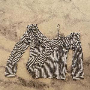 CUPCAKES & cashmere top